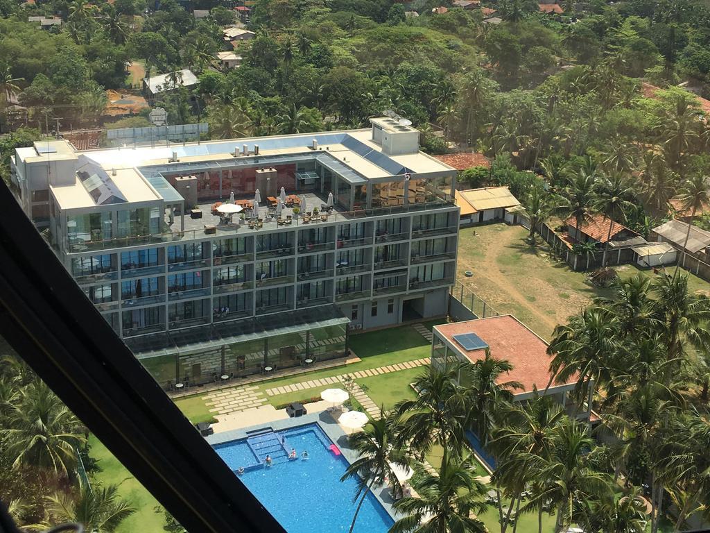 Club Waskaduwa Beach Resort & Spa Kalutara Bagian luar foto