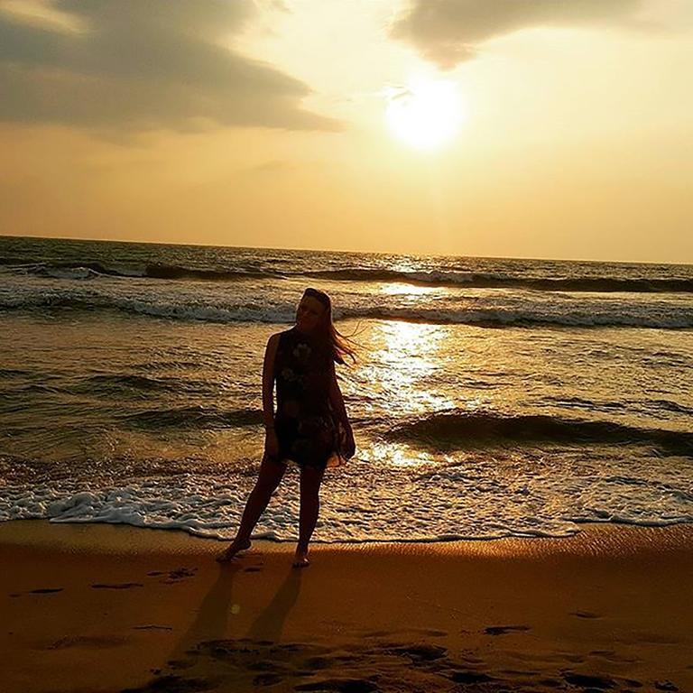 Club Waskaduwa Beach Resort & Spa Kalutara Bagian luar foto